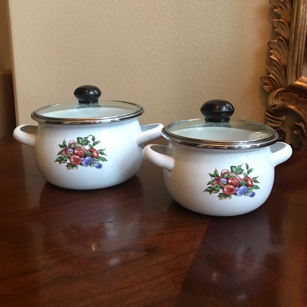 Bundle of 2 vintage enamel over aluminum lidded small pots with floral pattern
